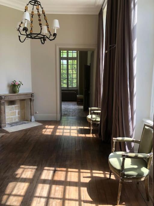Charming 18Th Century Chateau, Near Bayeux In Calvados, Normandie Livry  Ngoại thất bức ảnh